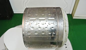 드럼통 오염 청소 전 사진